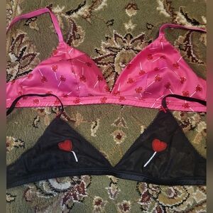 Lot of 2 Victoria's Secret Bralette, Size Medium
